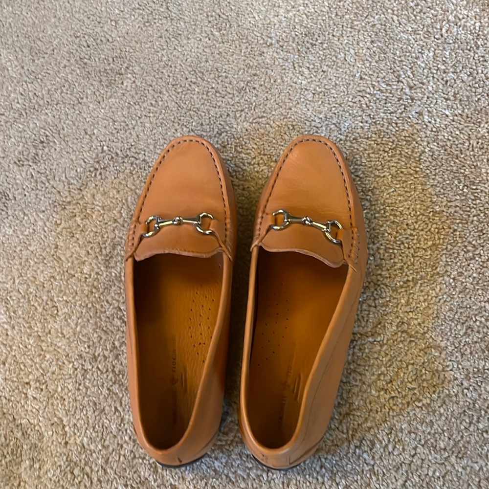 Driving mics , size 71/2. Like new !